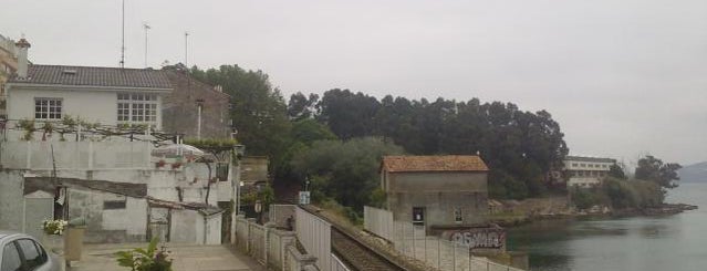 As Xubias is one of Barrios na Coruña.