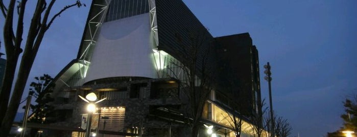 グランシップ 静岡県コンベンションアーツセンター is one of Curtainwalls & Landmarks.