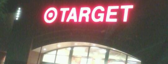 Target is one of สถานที่ที่ Paul ถูกใจ.