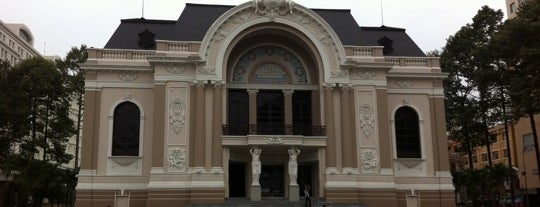 Saigon Opera House is one of uon toc TRA NY.