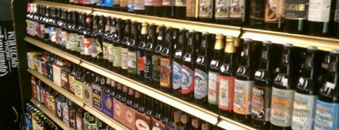 Liquor Mart is one of Los Angeles-Area Beer Spots.