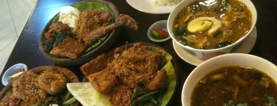 Ayam Penyet Express is one of Must-visit Food in Petaling Jaya.