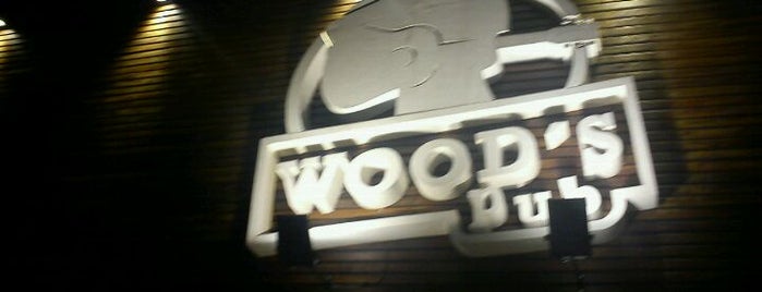 Wood's Pub is one of My favorites places.