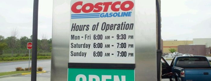 Costco Gasoline is one of Lieux qui ont plu à Jeremy.