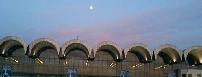 Bucharest Henri Coandă International Airport (OTP) is one of Jon’s Liked Places.
