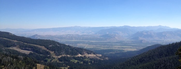 Teton Pass, WY Hwy 22 is one of Lugares favoritos de Michael.