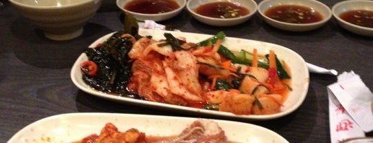 韓江烤肉 is one of สถานที่ที่ Stefan ถูกใจ.