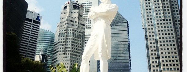 Sir Stamford Raffles Statue (Raffles' Landing Site) is one of Sunny@Singapur.