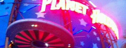 Planet Hollywood is one of Orlando Places.