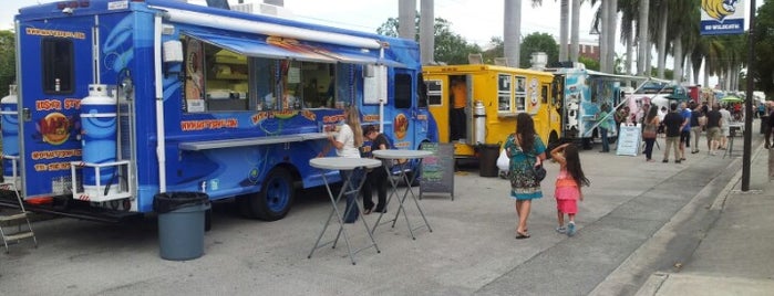 Slow Food Truck is one of Foodie Addiction!.