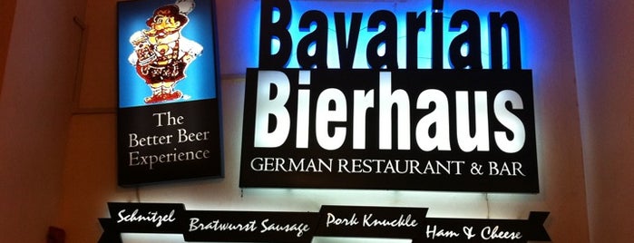 Bavarian Bierhaus German Restaurant & Bar is one of Kern'in Beğendiği Mekanlar.