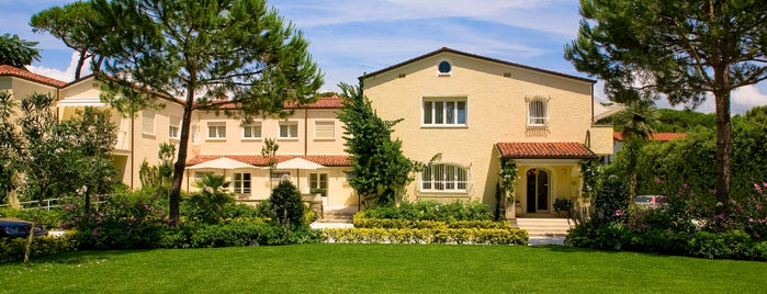 Villa Roma Imperiale is one of BONSAhI - Destination.