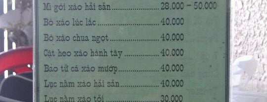 Lẩu nắm Trúc quân tử is one of Food.