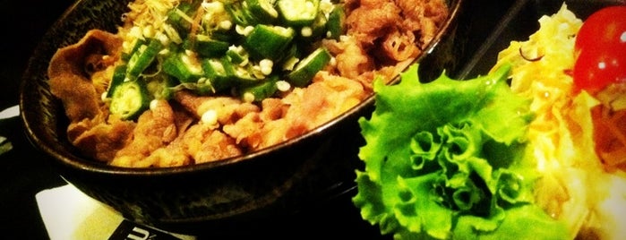 キン肉牛丼 is one of Favorite Food.