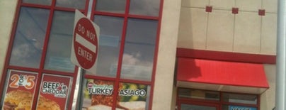 Arby's is one of Robert'in Beğendiği Mekanlar.