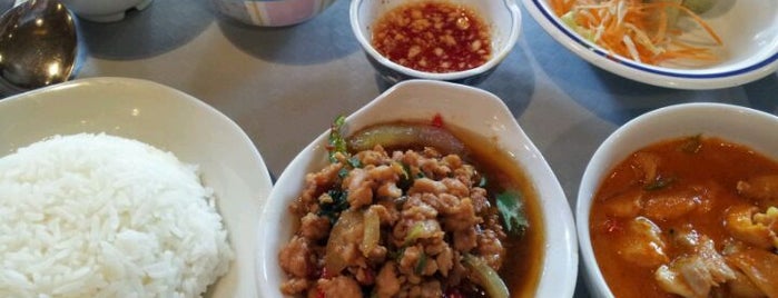 ソムオー 新大久保店 is one of Asian Food.