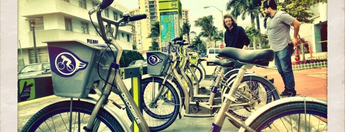 Decobike Station #210 is one of Miami.