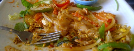 Pinto Thai Cuisine is one of Lieux sauvegardés par Kelly.
