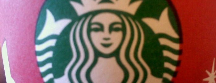 Starbucks is one of Brandonさんのお気に入りスポット.