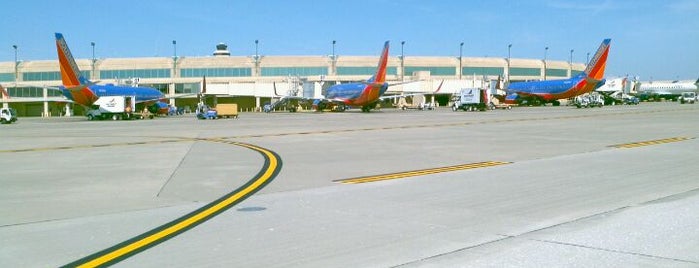 캔자스시티 국제공항 (MCI) is one of World Airports.