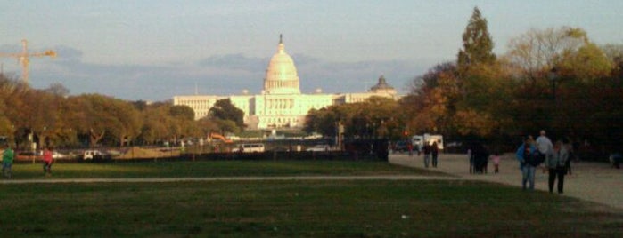 Национальная аллея is one of Washington DC.