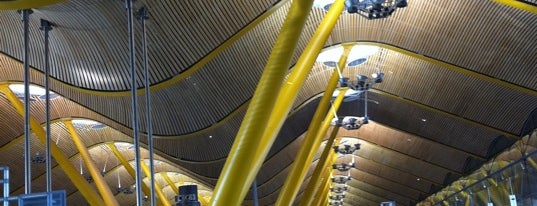 Aeroporto de Madrid-Barajas (MAD) is one of Airports of the World.