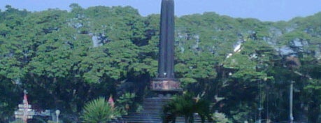 Alun-Alun Kota Malang is one of Get Around of Malang (travelbuck.net).