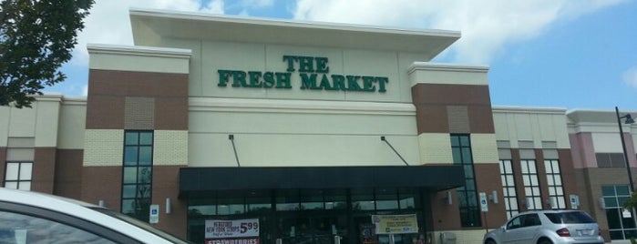 The Fresh Market is one of สถานที่ที่ Christian ถูกใจ.