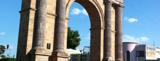 Arco de la Calzada is one of Best places in León de Los Aldama, Mexico.