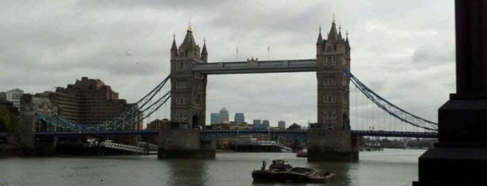 Tower Bridge is one of Bucket List.