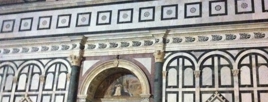 サンタ マリア ノヴェッラ教会 is one of Mia Italia |Toscana, Emilia-Romagna|.