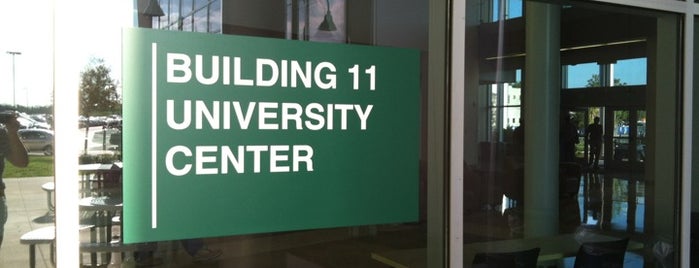 UCF University Center Bldg. 11 is one of Tempat yang Disukai Priscila.