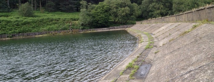Cwmbran Resivoir is one of Favorite Great Outdoors.