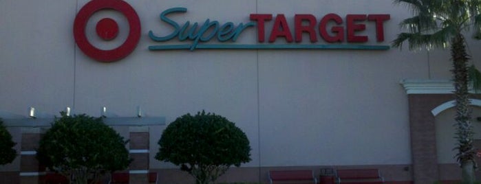 Target is one of Locais curtidos por Will.