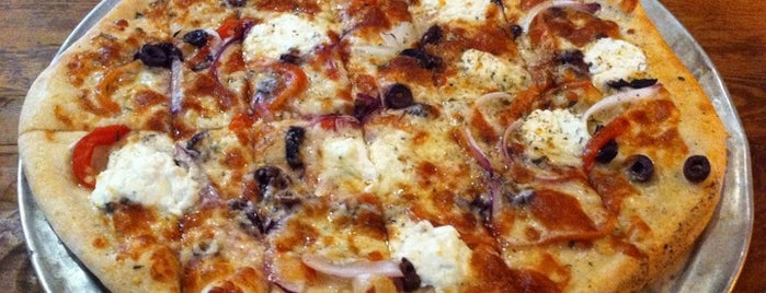 Flatbread Pizza Company is one of Hawaii.