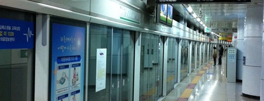 Daedong Stn. is one of Daejon Subway.