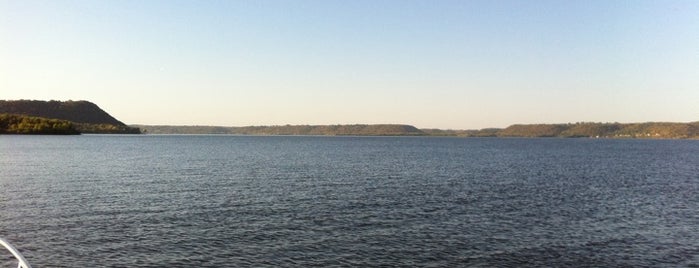 Lake Pepin is one of Lieux qui ont plu à Kristen.