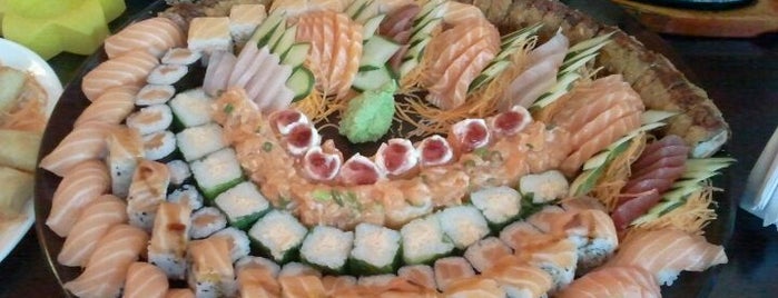 Niwa Sushi is one of Pabloさんの保存済みスポット.