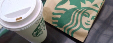 Starbucks is one of Cd. Satélite.