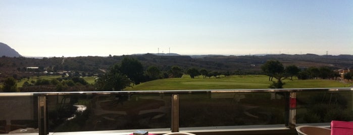 Alenda Golf is one of Гольф в испании.