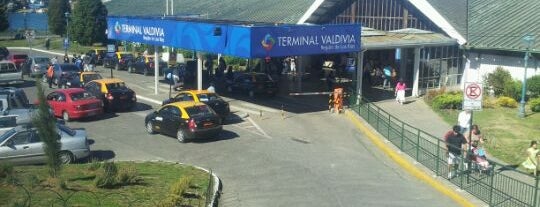 Terminal de Buses (Terrapuerto Valdivia) is one of Mauricio'nun Beğendiği Mekanlar.