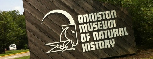 Anniston Museum Of Natural History is one of Lieux qui ont plu à Susan.