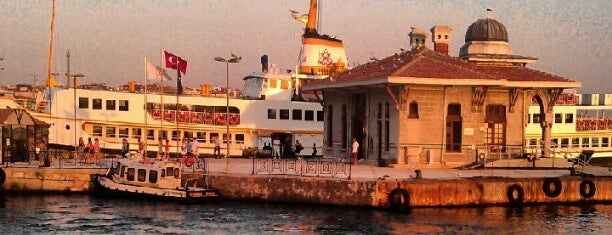İDO Bostancı Deniz Otobüsü İskelesi is one of Lugares favoritos de Onur.