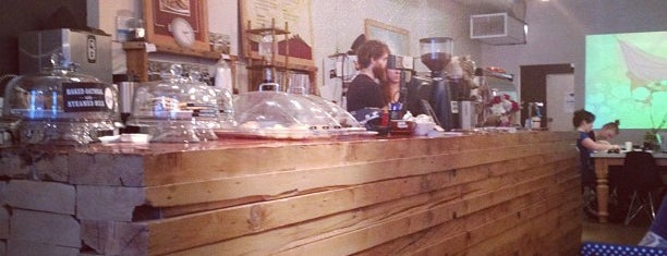 Lit Espresso Bar is one of Zac's Top Coffee Shops.