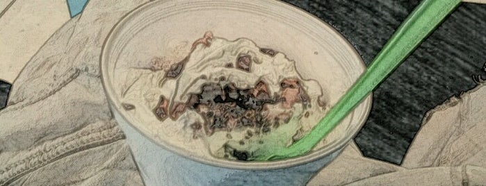 Galactic Frozen Yogurt is one of Fav. Food.