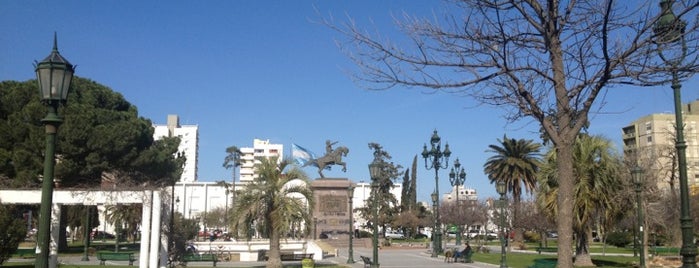 Plaza San Martin is one of Asiduos.