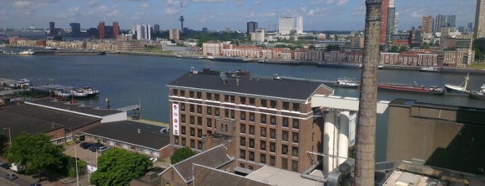 ART Hotel Rotterdam is one of Orte, die Theo gefallen.