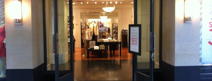 Banana Republic is one of Harvey’s Liked Places.