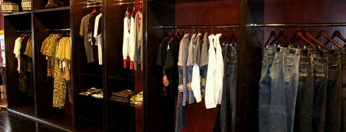 Threadz Mens Boutique is one of Chesterさんのお気に入りスポット.