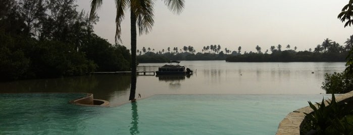 Isla Tajín is one of สถานที่ที่ Ro ถูกใจ.